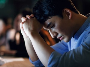 万兴科技前员工公开维权，称索要190小时加班费未果还被打 公司回应：他未提交任何加班申请