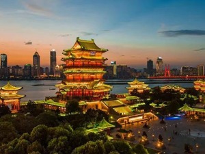 “小透明”省会，终于翻红了？