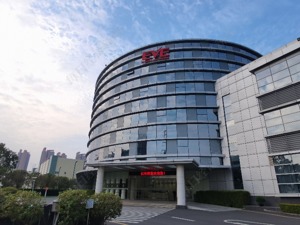 亿纬锂能去年营收翻倍 毛利率却连续三年下滑