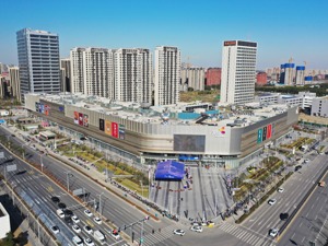 去年收租94.3亿元 商业成龙湖业绩“压舱石”