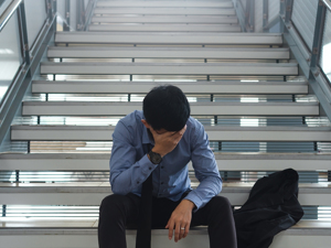 掘金创新药 | 辉瑞13价肺炎进口疫苗扩龄至5岁 杨森“防自杀喷雾”踏入国内市场
