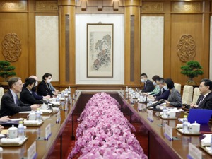 王毅同美国总统国家安全事务助理沙利文举行会晤，就亚太局势、乌克兰等问题交换意见