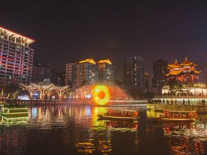 淄博火了，谁将是下一个“美好生活”缔造者？