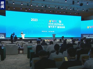 聚焦世界智能大会 | 李彦宏：AI抢不走你的饭碗！