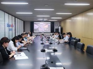 直击股东大会｜蓝帆医疗董事长刘文静：防护手套5、6月订单已量价齐升，心脑血管业务经历“铁底”后已明显反转