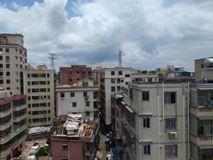 深圳城中村统租现状：有租客拿到补助火速搬离，有房东不愿给补贴，官方回应租金以不涨为原则