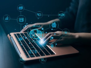 大模型竞速迎来“iPhone时刻” ：高昂算力成本怎么破？寻找优质“算料”或成博弈焦点