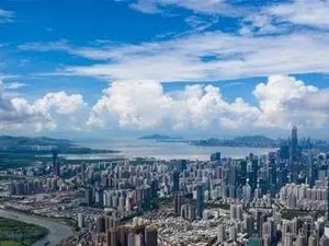 为了留住人，深圳有多难？