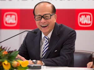太突然！李嘉诚重磅出手，投资将达千亿级别！又嗅到了什么？