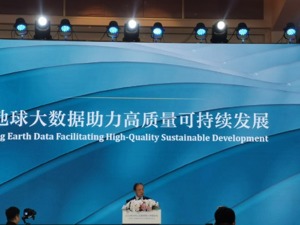 ChatGPT能否取代人的工作？中科院院士郭华东答每经：AI的发展应该在人类操作下前行