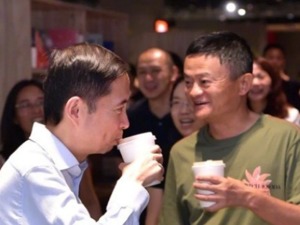专题 | 阿里换帅当天，马云现身阿里云总部！张勇请他喝咖啡：记我账上