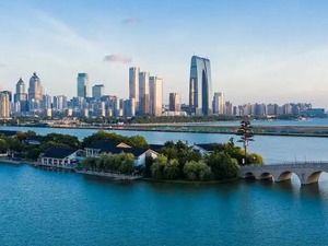 外向的苏州，转身“向内”？