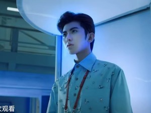 Prada，又踩雷了？