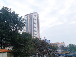 将进酒周报 | 茅台集团增持计划实施完毕；郎酒宣布9项人事变动；顺鑫农业拟30亿剥离房产业务