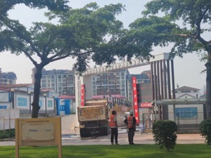 中海溢价15%、125亿封顶价拿下深超总地块，13.3万/平突破新房限售价天花板