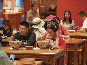 餐桌上的“变形记”，一部舌尖中国史