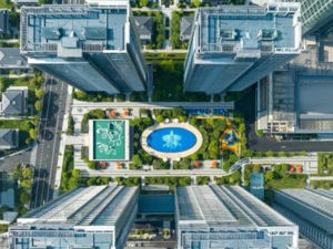 房企交付报告·企业篇| 滨江集团：上半年交付13369套，“做不到0瑕疵，但维修响应有速度”