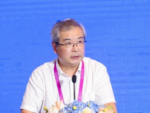 猴子“意念”玩游戏！世界人工智能大会展示国内脑机接口新成果 还可应用于抑郁、阿尔茨海默治疗丨WAIC 2023