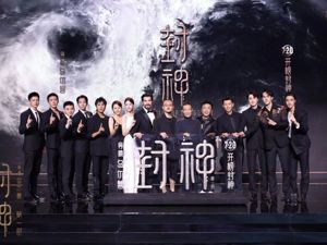 暑期档票房已破80亿 十年之后《封神》还是北京文化的王炸？