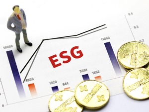 A股互联网和相关服务业ESG相关报告信披率为36.23%，数据安全和隐私保护成重点 丨 ESG行业观察