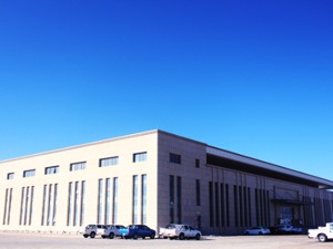 藏格矿业：前六月实现归母净利20.26亿元  麻米错盐湖环评获批