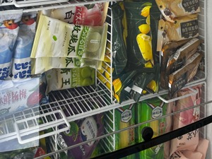 这个夏天，雪糕生意不如天气热 ：有的小店收入少了1/3