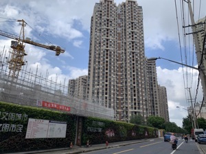 住建部门一表态，看房人多了、挂牌开始活跃、成交量也上来了，上海楼市“用喇叭叫一叫就够了”？