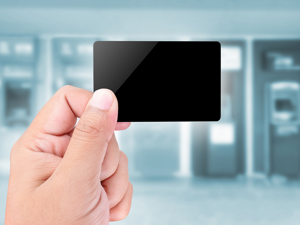 准大学生因电信反诈开卡困难？多家银行回应