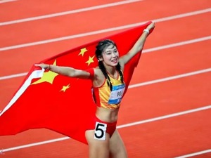 我的眼里只有妮！
