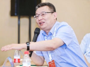 北京天坛医院神经外科主任何江弘：安全、有效是脑机接口临床应用的主要问题