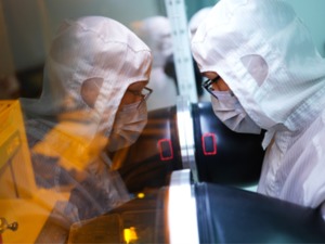 涉及个税、增值税等多税种，财政部等连发多项优惠政策提振资本市场投资者信心，相关时限最长延至2027年底