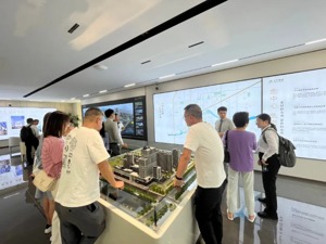 2023价值地产年会•市场丨 新政后一线城市房企抓紧出货：多盘首个周末成交额破亿元，购房者决策周期缩短
