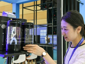 专家解读 | 走过行业寒冬，显示产业能否加速回暖？
