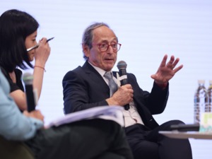 诺奖得主迈克尔·莱维特：我们与新技术并非对立的关系 应与技术同进步