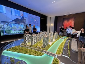 2023价值地产年会•房企丨政策集中释放带来销售“窗口期”：有房企“全员进入战时状态”，有房企抢抓推盘节点