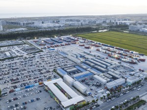 成本狂降40%！特斯拉已采用一体化压铸技术，开发一款新车最短仅18个月！中国工程院院士发声