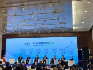 中国中车董事长孙永才回应每经：我国轨道交通装备规模领先、品种齐全，处于世界先进水平