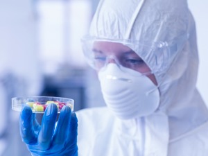 独家 | 龙津药业3000万增资亏损公司   标的原股东被证实为上市公司员工