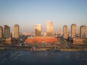 伍兹贝格黄馨谚：建筑师需保持谦卑，城市更新不能囿于短期效益