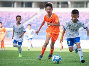 中国足协去年总负债12亿，4年狂增7.3亿！央媒发文：什么是中国足球该有的样子？