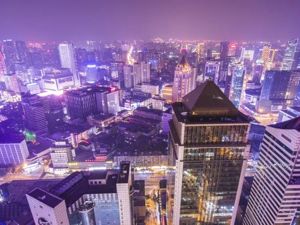 中国城市，为美而战