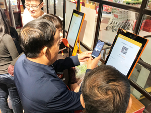 最快30分钟送达、超80万家线下门店参与 美团闪购：打造专属线下的双11