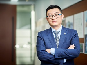 专访深兰科技董事长陈海波：大模型如何助力人类从“碳基生命”走向“硅基生命”？