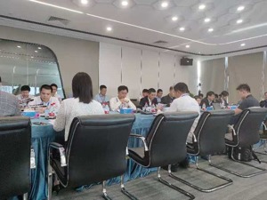 直击派林生物董事会控制权“争夺战”：大股东全部提案获高票通过，二股东未派人现场参会