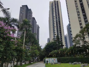 “一套降了320万，另一套低了640万！”深圳豪宅挂牌价也降了，法拍豪宅频现折价成交
