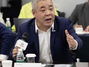 长城汽车总裁穆峰：车市淘汰赛还在进行，只要能坐在“牌桌”上，就一定能持续走下去