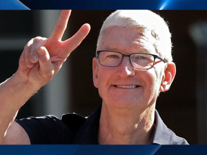 库克：iPhone 15中国营收创新高，更贵的iPhone 15 Pro已供不应求！网友：苹果在中国遇冷是假的？
