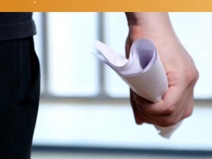 抢公章打官司发公告，这家VC三位合伙人又开撕了