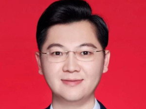 看了市委原书记出镜忏悔，这名85后干部心绪复杂，主动投案……
