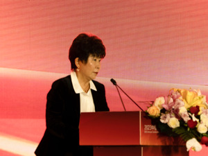 红旗连锁董事长曹世如：党员企业家要承担相应的社会责任